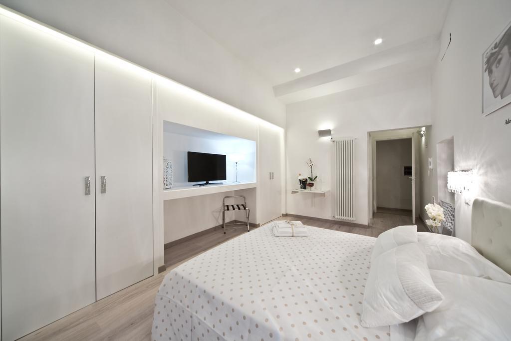Whitehouse Hotel Colle di Val d'Elsa Buitenkant foto